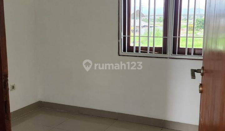 Disewa Rumah Minimalis Siap Huni Lingkungan Tenang  2