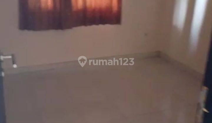 Dijual Rumah Singgasana lingkungan tenang  2