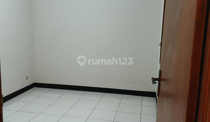 Disewakan Ruko Mekar Wangi cocok untuk kantor / usaha  2