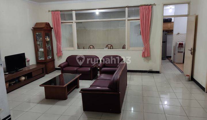 Disewakan Rumah tengah kota siap huni full furnished  1