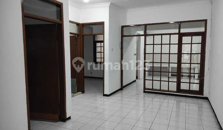 For Rent, Batununggal House, Ready to Occupysurrounding peaceful environment