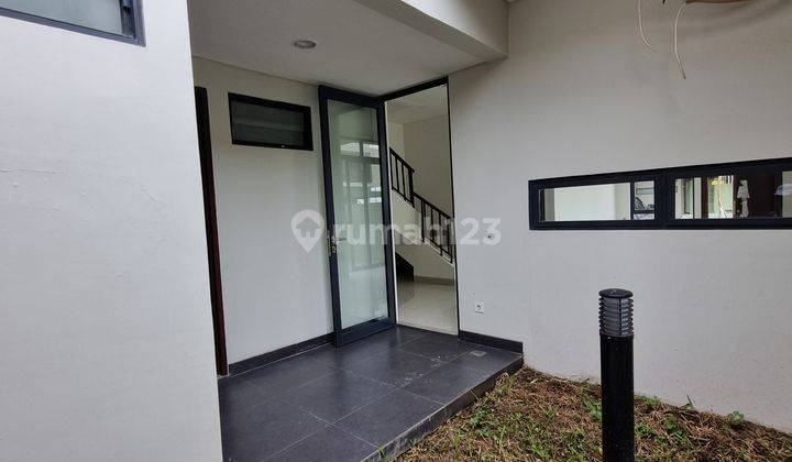 Disewa Rumah Hook Minimalis Podomoro Park  2