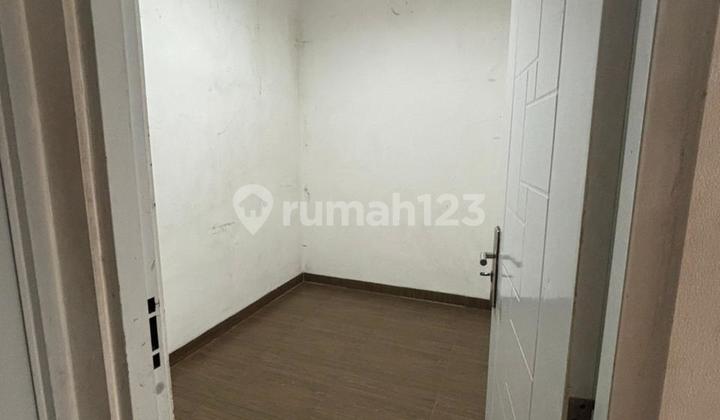 For Sale, Ready-to-Occupy House in City Center, Sudirman Wing 2