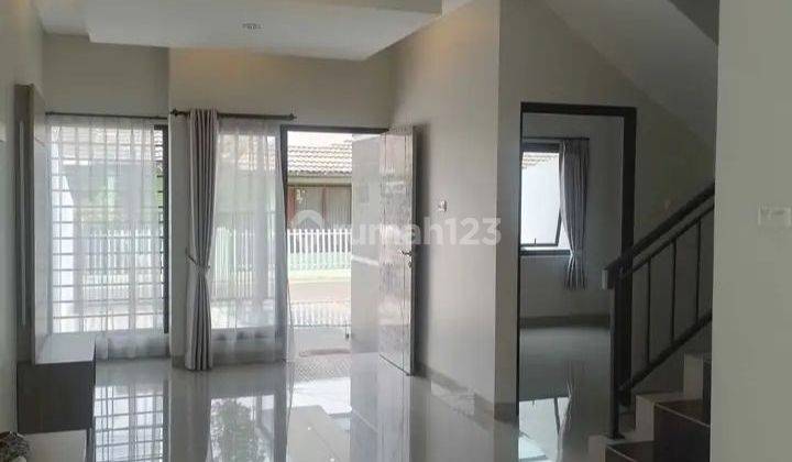 Rumah cantik 2 lantai siap huni, lokasi Riung Bandung ( FH ) 1