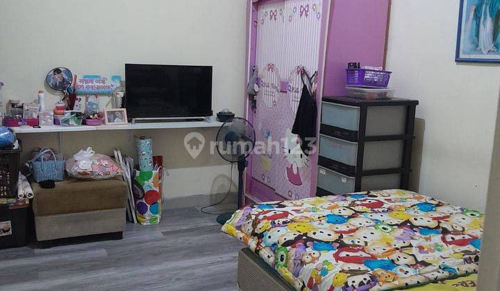 Rumah Cantik, Nyaman, 2 Lantai, Semi Furnished Di Tki 3 ( Yl ) 2