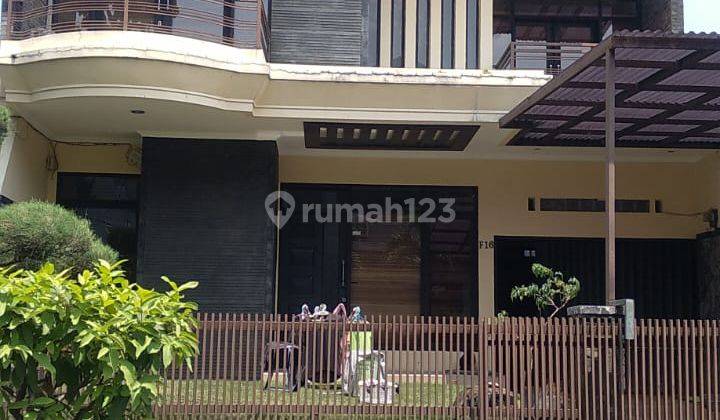 Rumah Cantik 2 Lantai Siap Huni Di Istana Regency, Pasteur ( Ln ) 1