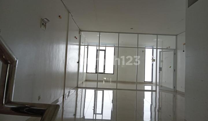 Ruko 3 Lantai Siap Pakai Lokasi Strategis Di Trans Mart Buah Batu