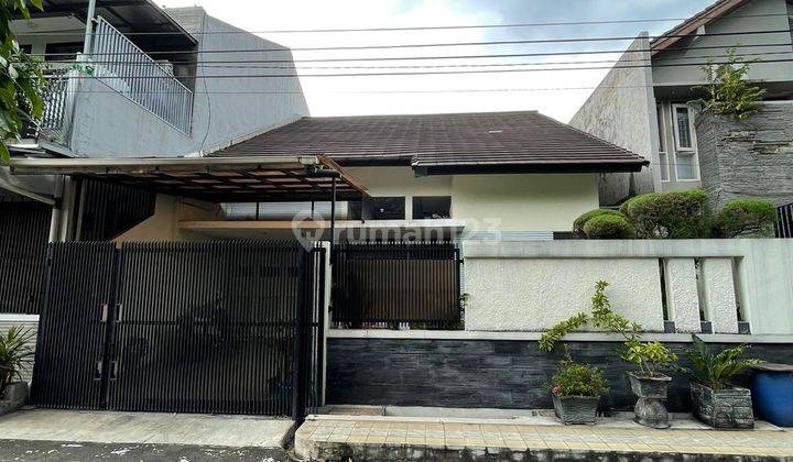 Sale rumah bagus dan terawat sekali 1