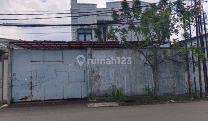  Di sewakan Gudang di jalan  Holis 2