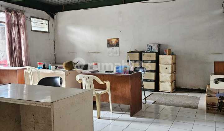 Sale Gudang Di Mainroad Rancaekek Majalaya di Jl. Raya Majalengka, Kadipaten, Kec. Kadipaten, Kabupaten Majalengka, Jawa Barat, Rancaekek