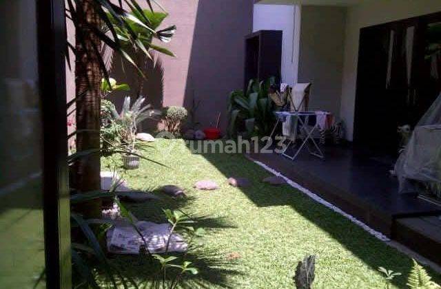 Sale Rumah Bagus Siap Huni Di Taman Kopo Indah 3 2