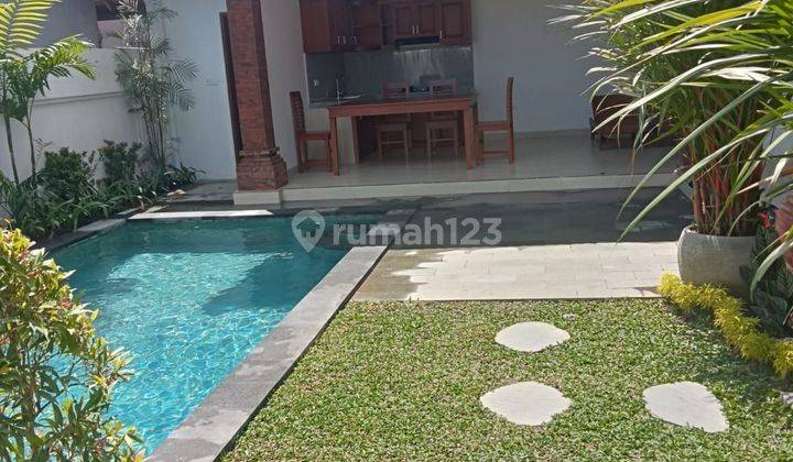 VILLA HOUSE FOR RENT ON JL. TEGAL SARI AREA NEAR BERAWA BEACH  1