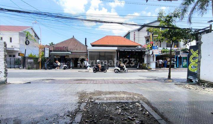 PRIME SHOP BEST LOCATION BATU BOLONG CANGGU BEACH ONLY 3 UNITS 2