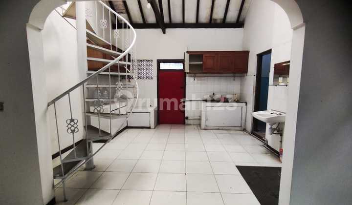 Rumah Tengah Kota Akses Mobil Strategis Achmad Yani (fh) 1