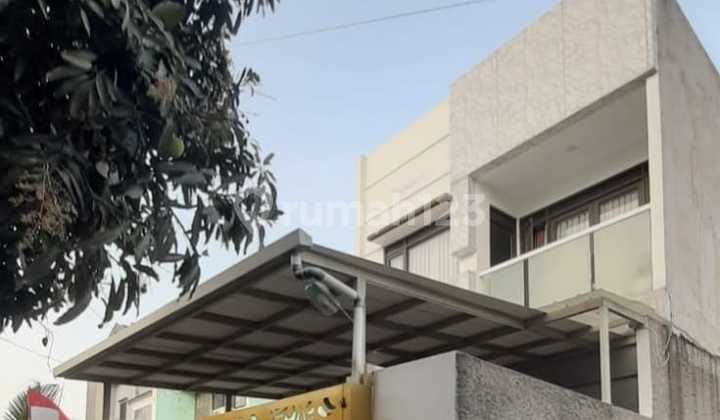 Rumah Fasilitas Kolam Renang Arcamanik (fh) 2