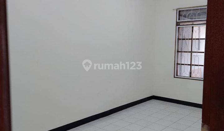 Ruman Siap Huni Dan Luas Taman Holis Indah (lc) 2