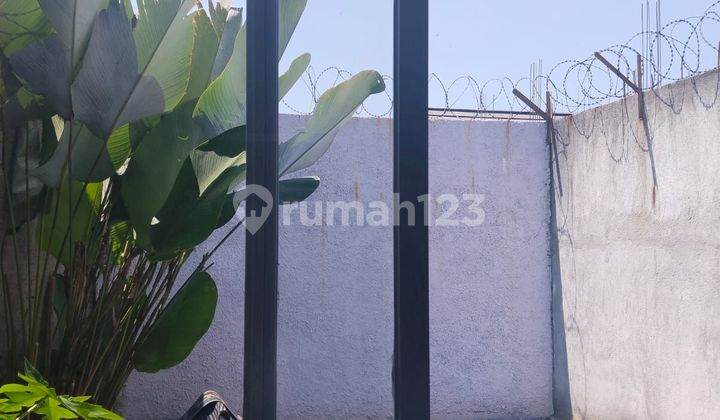 Car Access House with Swimming Pool Arcamanik (Fh) 2