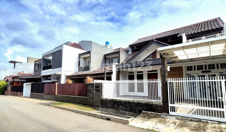 Dijual Rumah Puri Kencana Hadap Utara