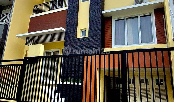 Disewakan Rumah Habis Renovasi Di Pulau  1
