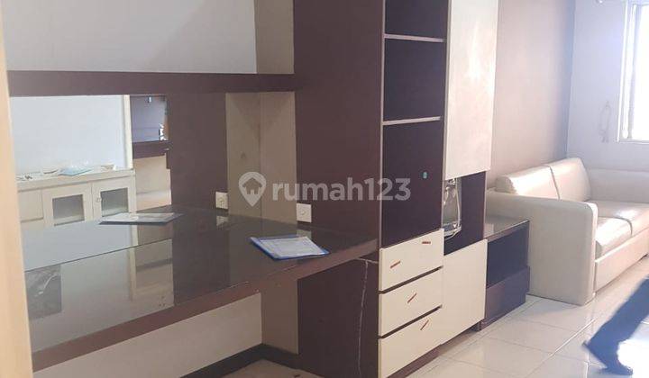 Apartemen siap Huni City Resort, view kolam 5