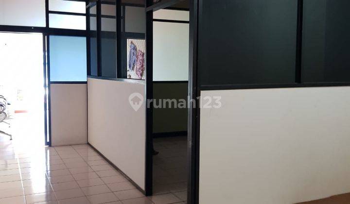 Ruko Siap Huni Cocok Buat Kantor Atau Bisnis 1