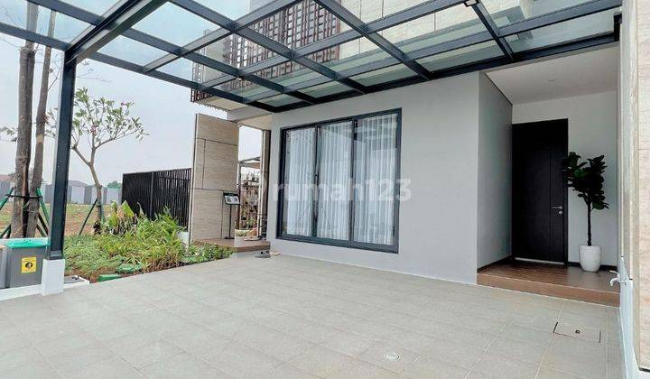 Rumah baru 2 lantai di Botanica Aralia Bintaro Jaya 2