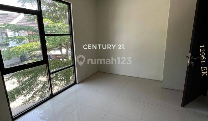 Dijual Rumah Dua Lantai Di Cluster Vasa Bintaro Sektor 9 2