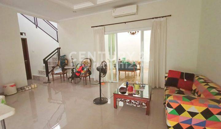 Dijual Rumah Cantik, Luas Dekat Ke Bintaro Dan Jakarta Selatan 2