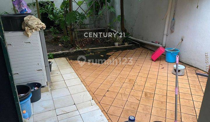 Dijual Rumah 2 Lantai  Di Jalan Radio  Kebayoran Baru 2