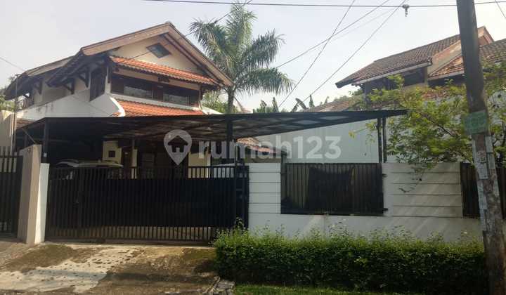 Dijual Rumah Hitung Tanah di Bintaro Sektor 3