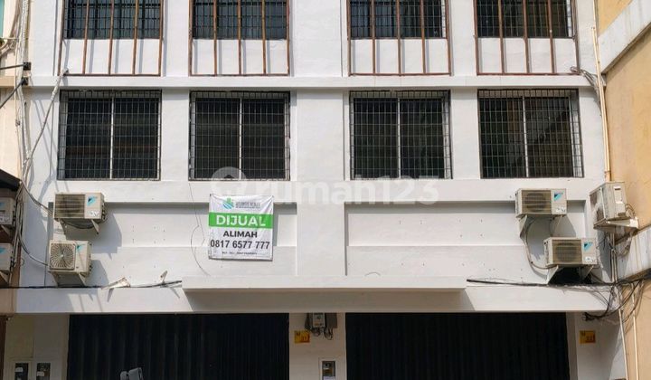 Dijual Ruko Gandeng Cempaka Mas Jakarta Pusat Dijual Ruko Gandeng Cempaka Mas Jakarta Pusat