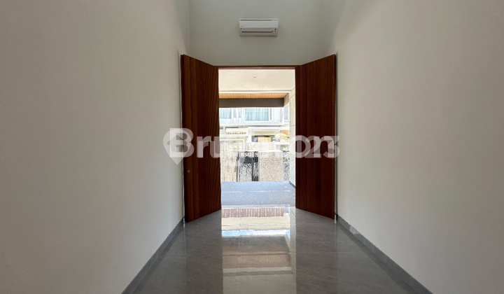 Rumah Mewah Baru Gress Pakuwon Indah Selangkah ke Pakuwon Mall, Citraland dan Graha Family 2