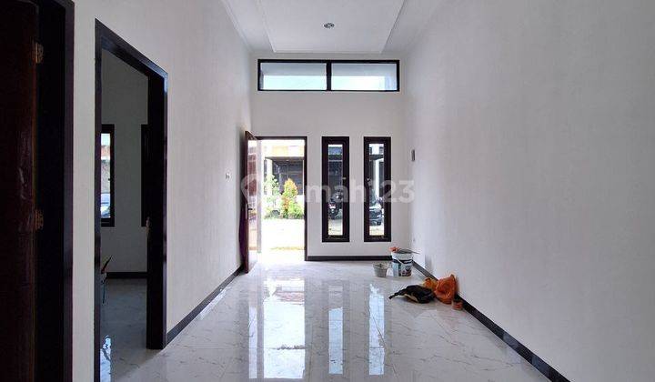 Rumah Siap Huni 1 Lantai 3 Kt 2 Km di Perbatasan Jakarta Selatan 2