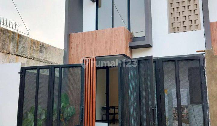 Rumah Aesthetic di Ciputat Ready Stock Nempel Pintu Tol Pamulang 2