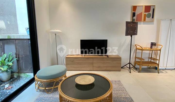 rumah paling strategis di serpong 8 menit ke tol dan stasiun 2