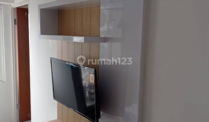 270jt apartemen 2BR full furnish baru gress di Surabaya  Barat