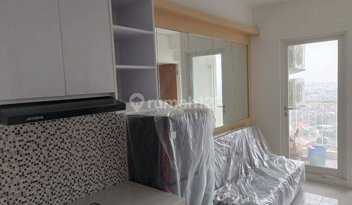 270jt apartemen 2BR full furnish baru gress di Surabaya  Barat 3