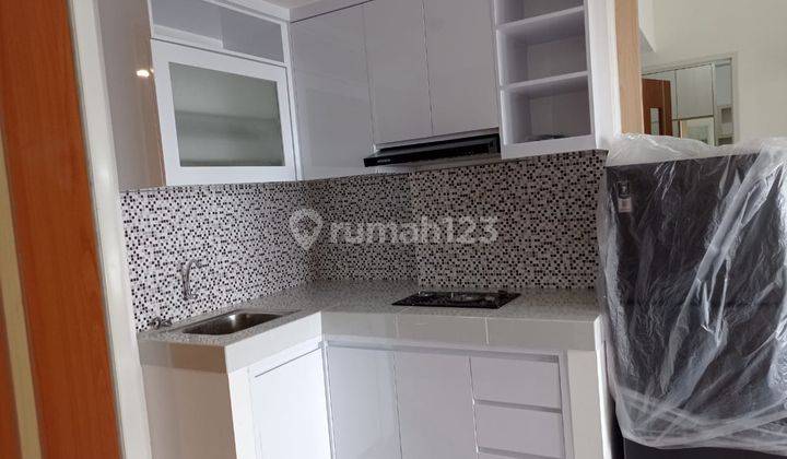 270jt apartemen 2BR full furnish baru gress di Surabaya  Barat 6