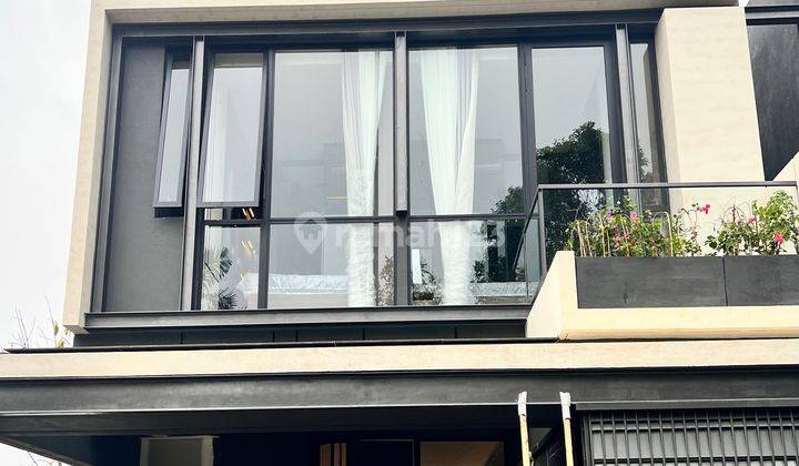 Aspira, 4 Kamar Tidur, Rumah Bagus 2 Lantai, Lippo Karawaci   2