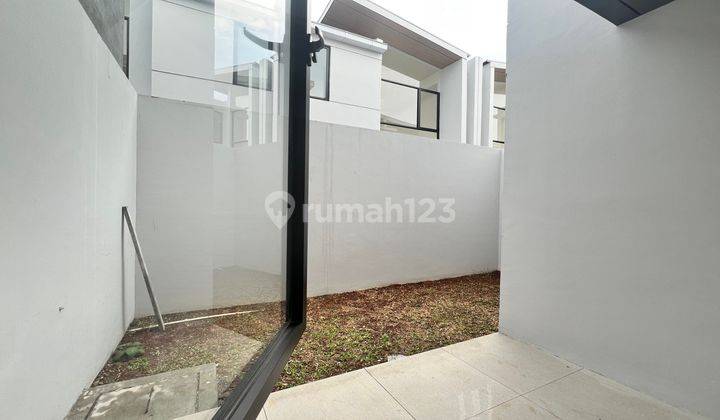  Rumah Kontrakan Unfurnished Baru di Cendana essence , Lippo Karawaci 2