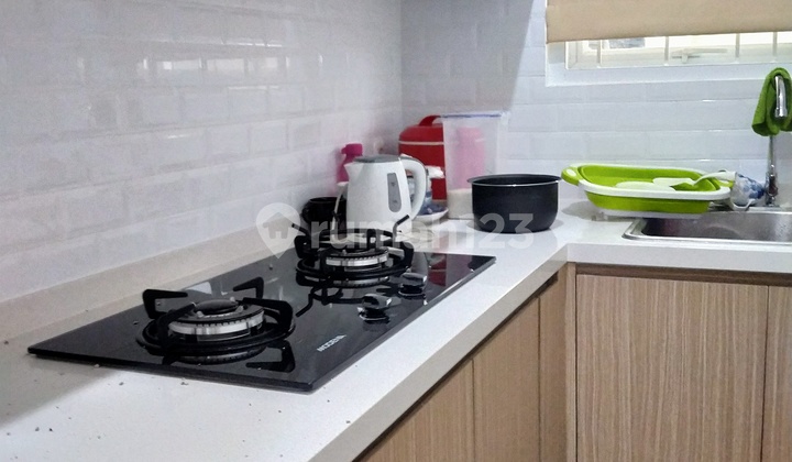 Rumah Semi Ruko Mewah di Pusat kota Jakarta 5