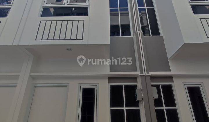 Rumah Murah Modern Shm Di Sunter Jakarta Utara 2