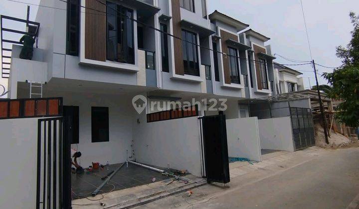 Rumah Mewah Harga Terjangkau Di Pusat Kota Jakarta 1