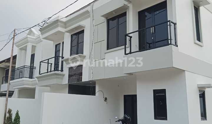Rumah Murah Dan Mewah 2 Lantai Di Jakarta Selatan 1