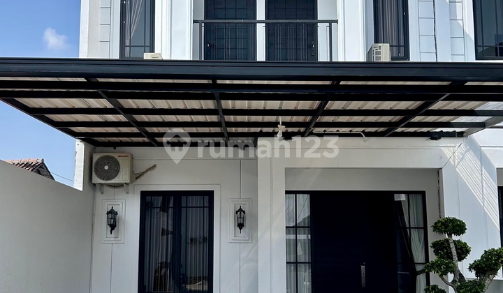 Luxury 2-Story House in Pedurungan Semarang 2