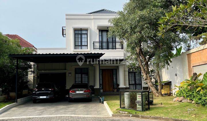 Rumah Mewah 2 Lantai Furnished Posisi Hook Graha Padma