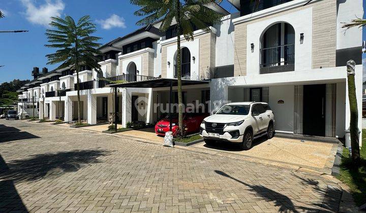 Rumah Mewah View Pegunungan De Villa Garden Banyumanik 1