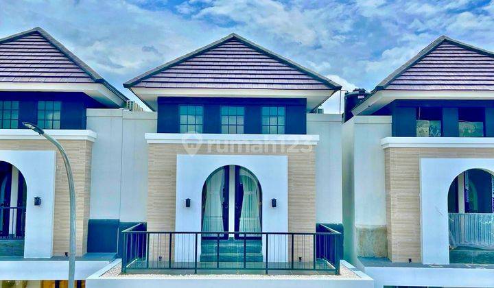 Rumah Mewah 2 Lantai De Villa Kedungmundu Tembalang 1