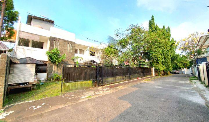 Rumah Hitung Tanah Lingkungan Elit Jalan Lebar Kemang Jaksel 1