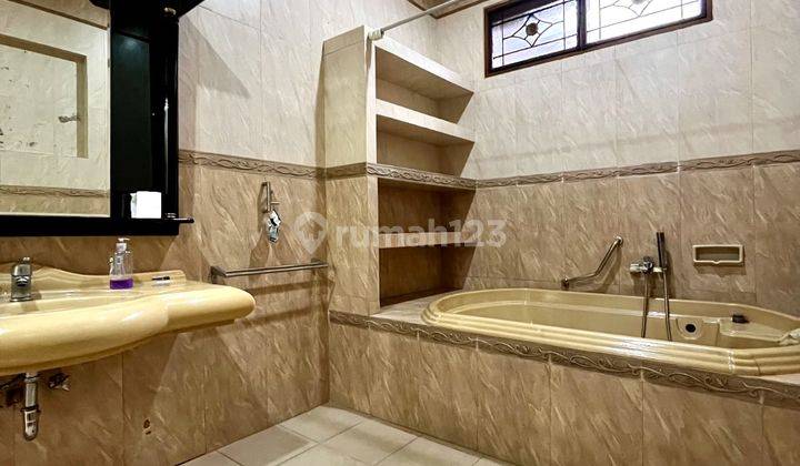 Rumah Mewah Prime Area Jalan Lebar Strategis Senopati Dekat SCBD 15